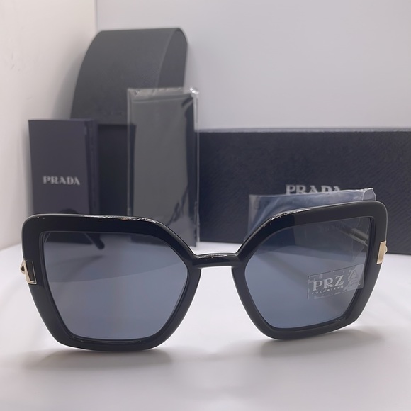 Prada Spr 09w 0PR 09WS Sunglasses PRADA
PR 09WS Nwt Black & Gold - Picture 5 of 6